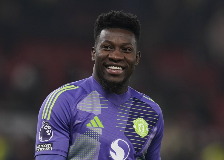 爱游戏官网-英媒：若曼联新帅青睐出球型门将，身边人相信奥纳纳还有机会